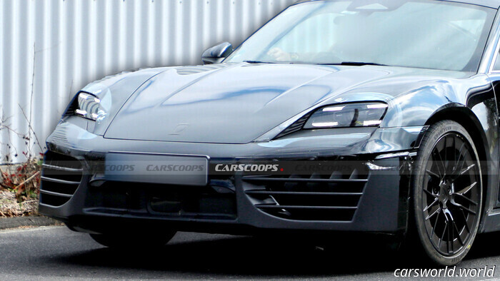 Le auto sportive elettriche di Porsche sono di nuovo in ritardo per problemi di montaggio / Carscoops